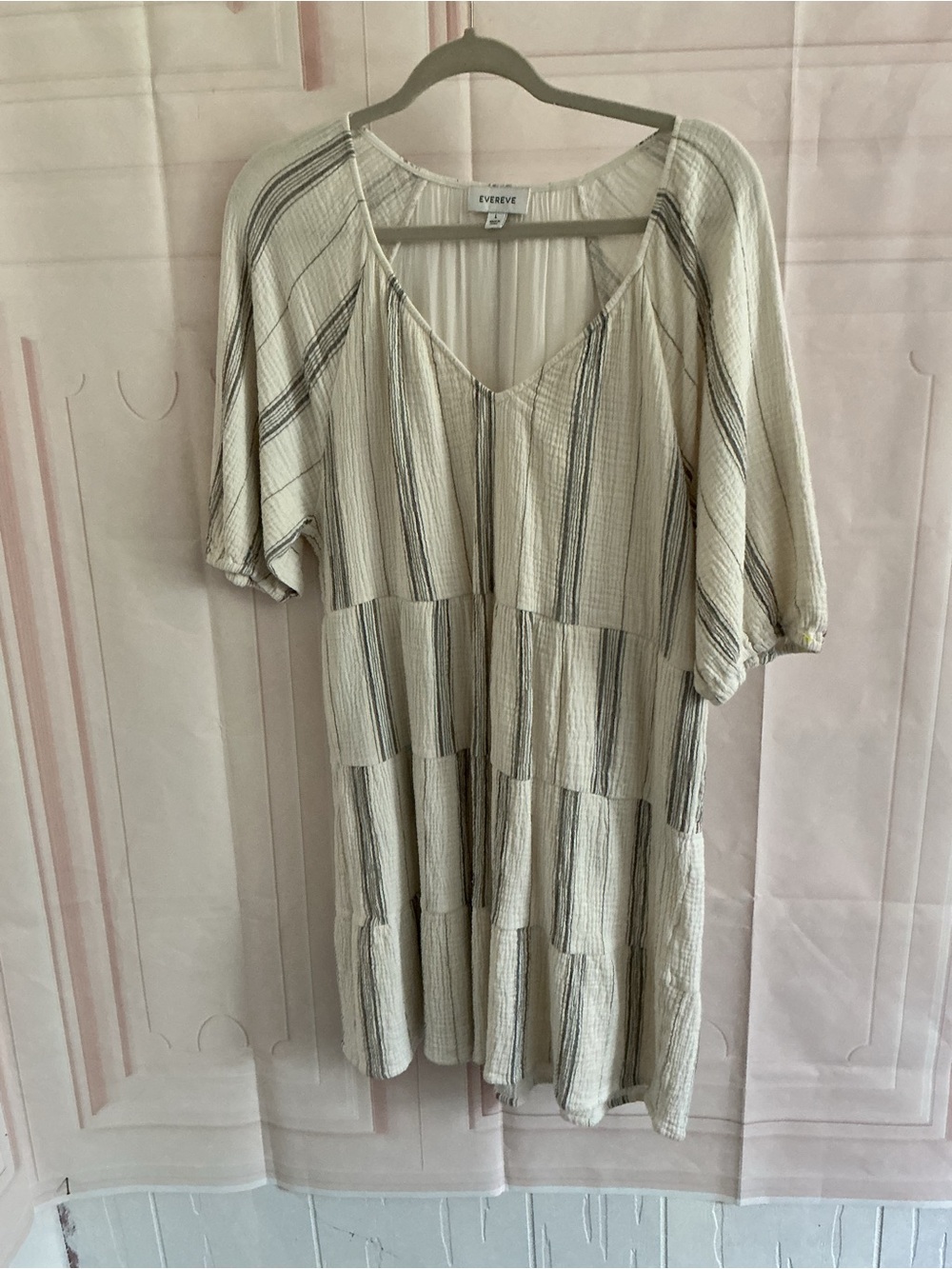 Evereve Cream Striped V-Neck Dress